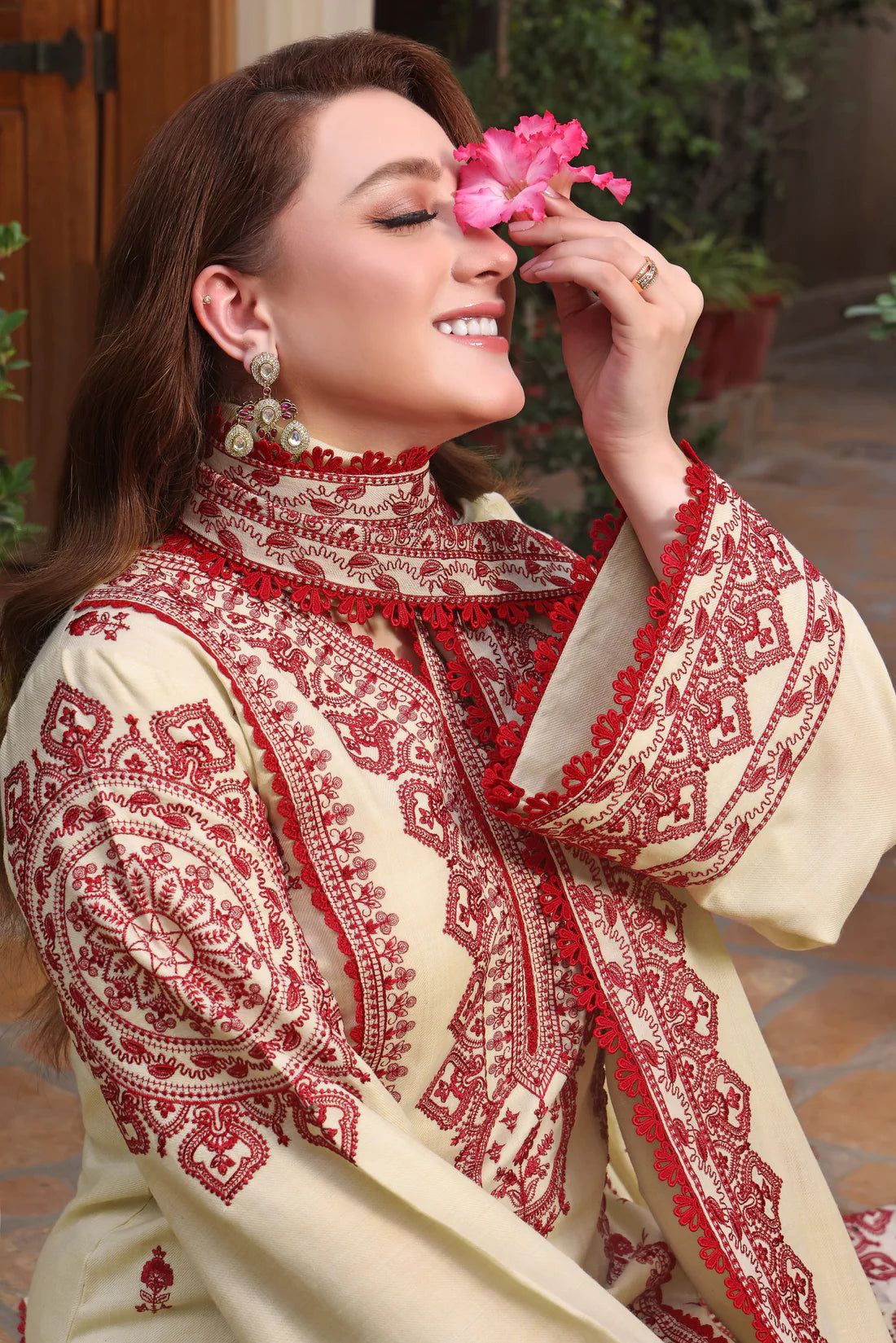 3 Piece - Dhanak Embroidered Suit with Dhanak Heavy Embroidered Shawl (Unstitched)