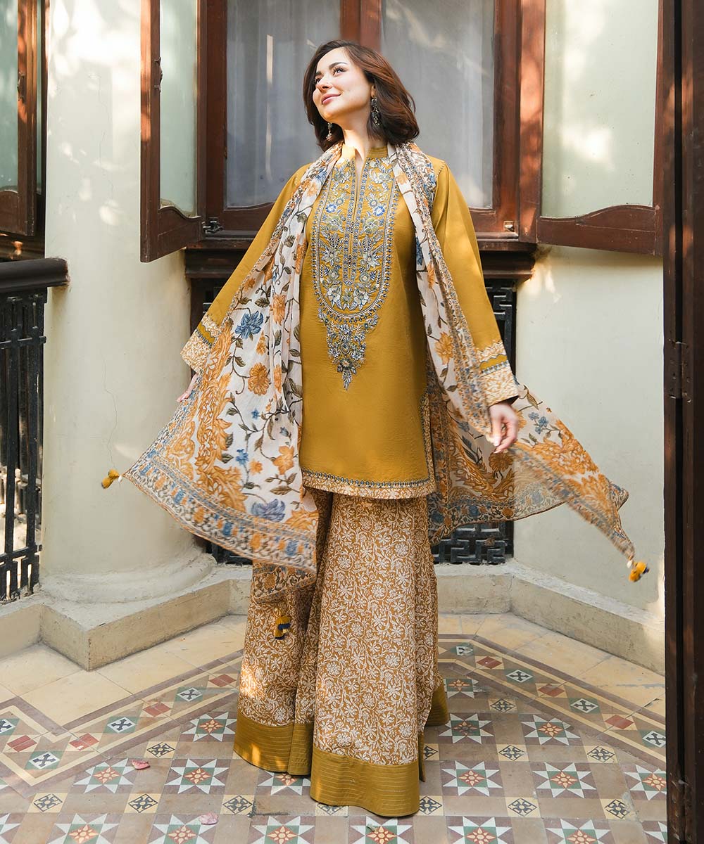 3 Piece - Dhanak Embroidered Suit with Digital Printed Wool Shawl (Unstitched)
