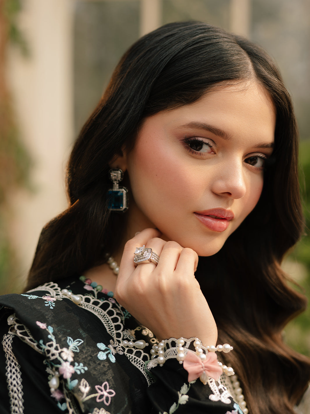 3 Piece - Dhanak Embroidered Suit with Dhanak Embroidered Shawl (Unstitched)