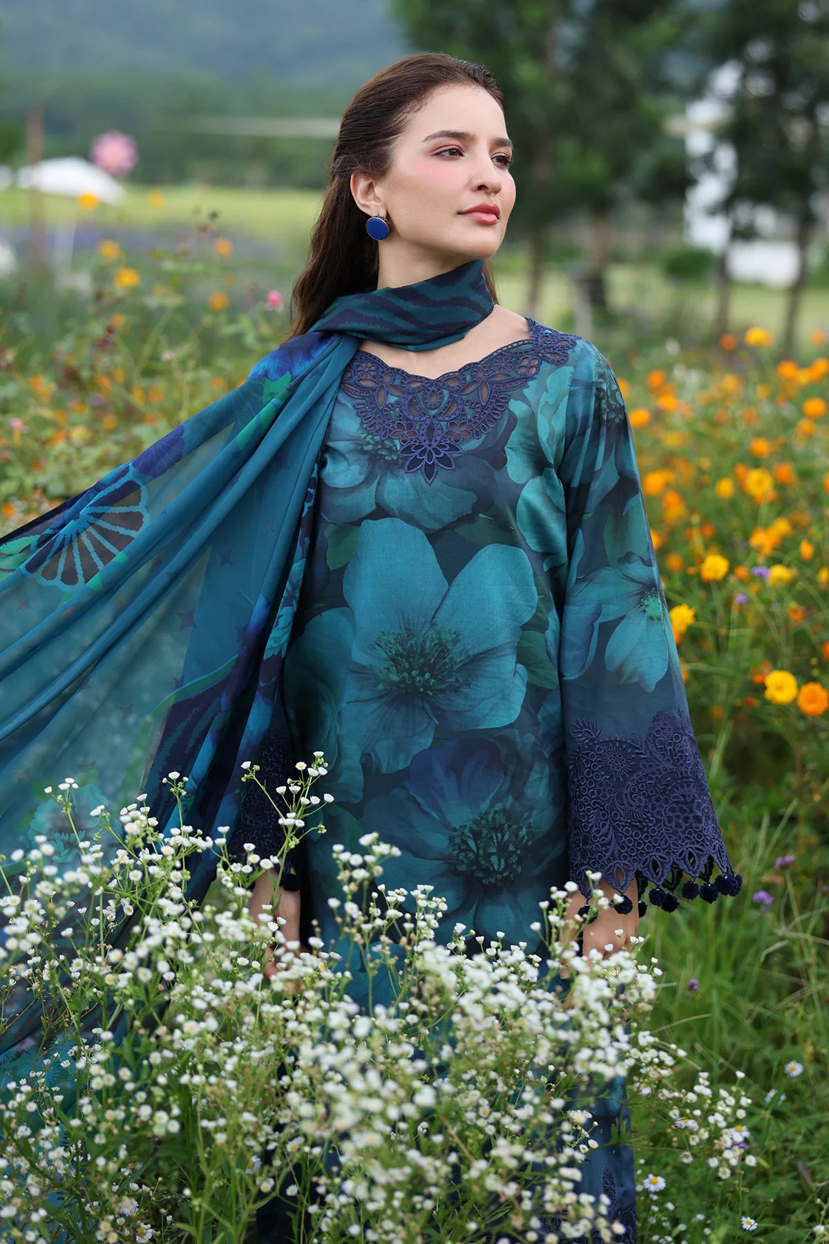 3 Piece - Baroque Khaddar Embroidered Suit with Digital Printed Khaddar Shawl (Unstitched)
