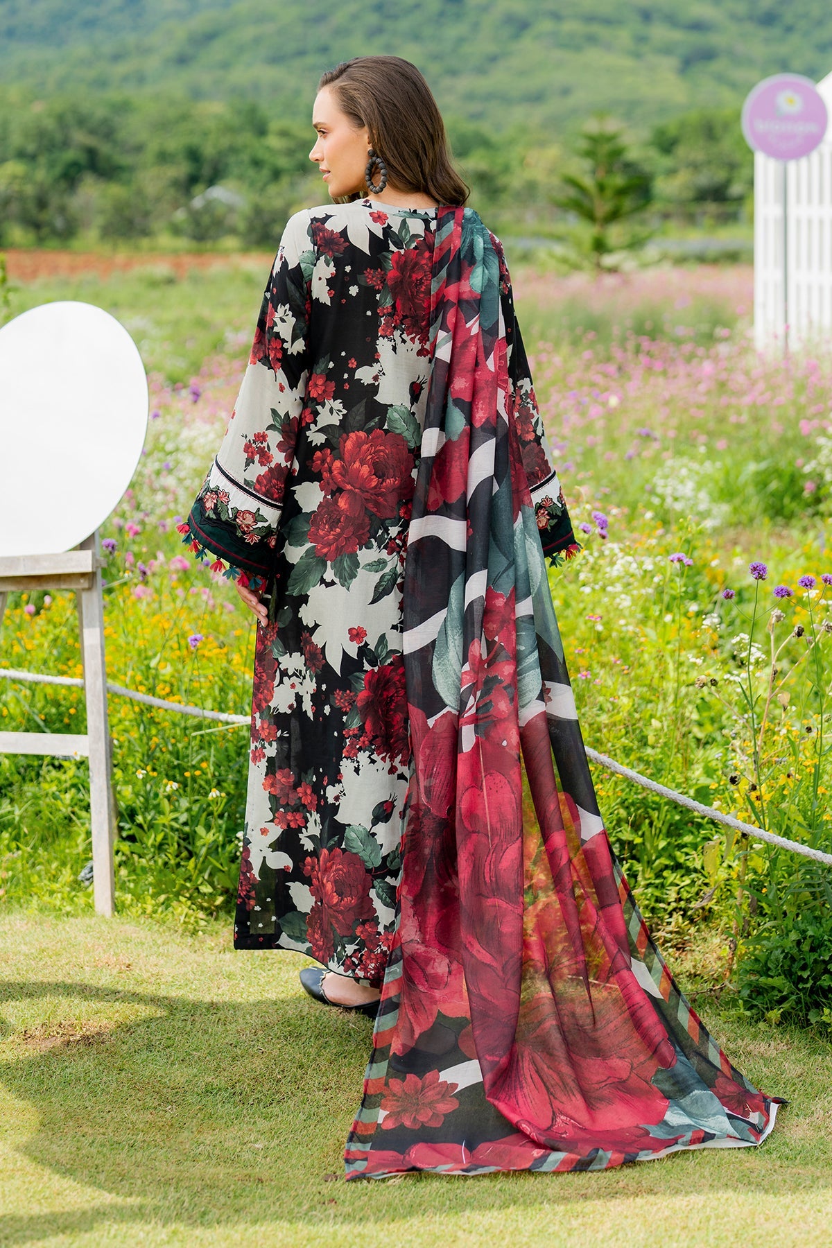 3 Piece - Baroque Khaddar Full Heavy Embroidered Suit with Digital Printed Khaddar Dupatta (Unstitched)