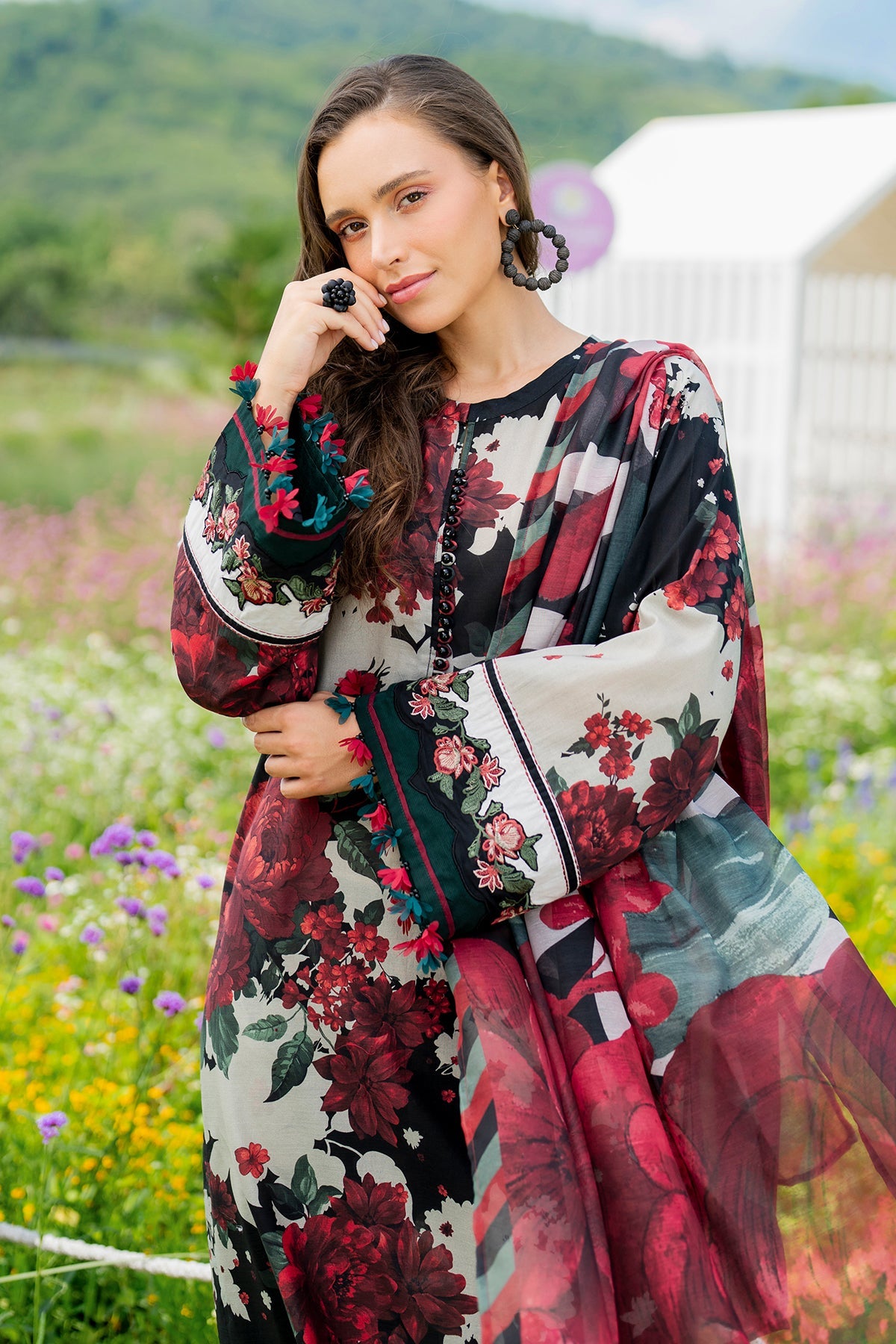 3 Piece - Baroque Khaddar Full Heavy Embroidered Suit with Digital Printed Khaddar Dupatta (Unstitched)