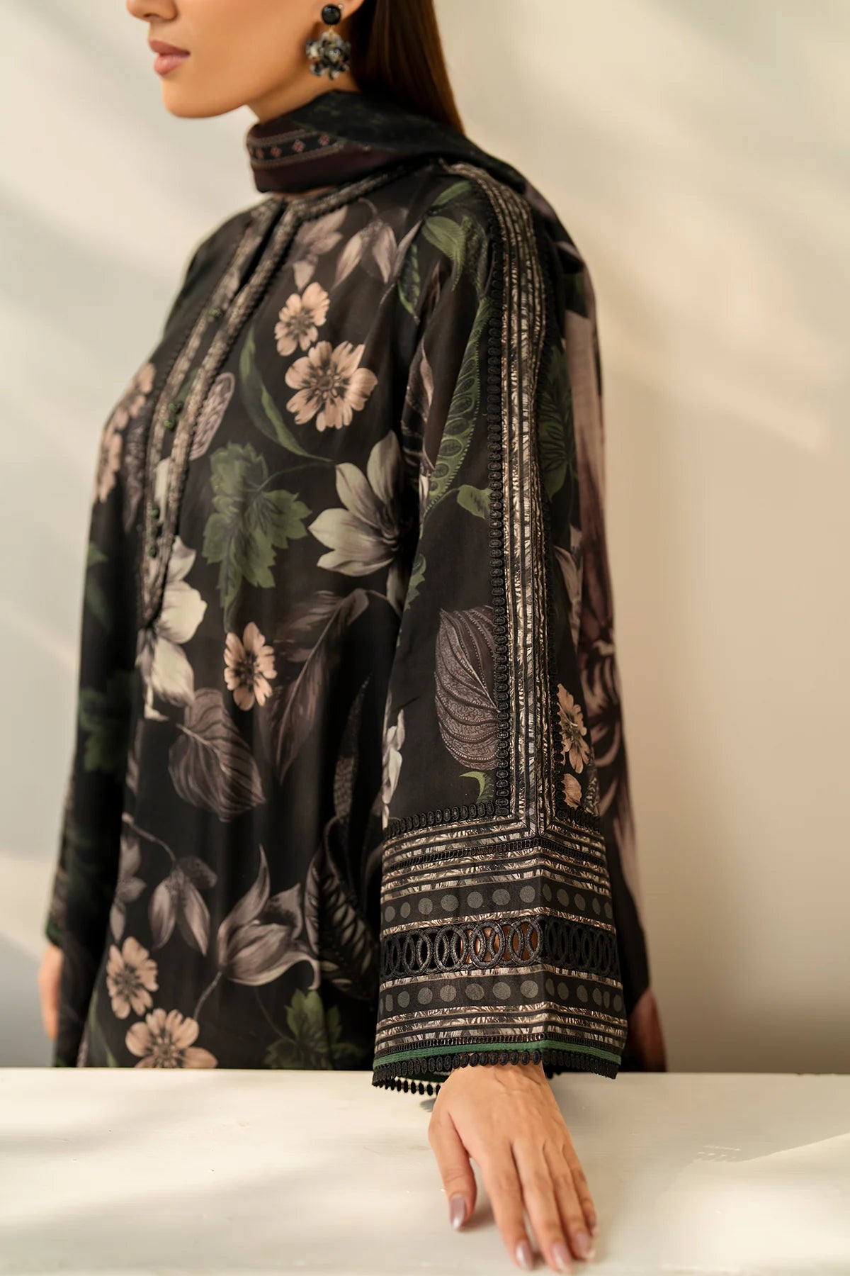 3 Piece - Baroque Khaddar Embroidered Suit with Digital Printed Khaddar Shawl (Unstitched)