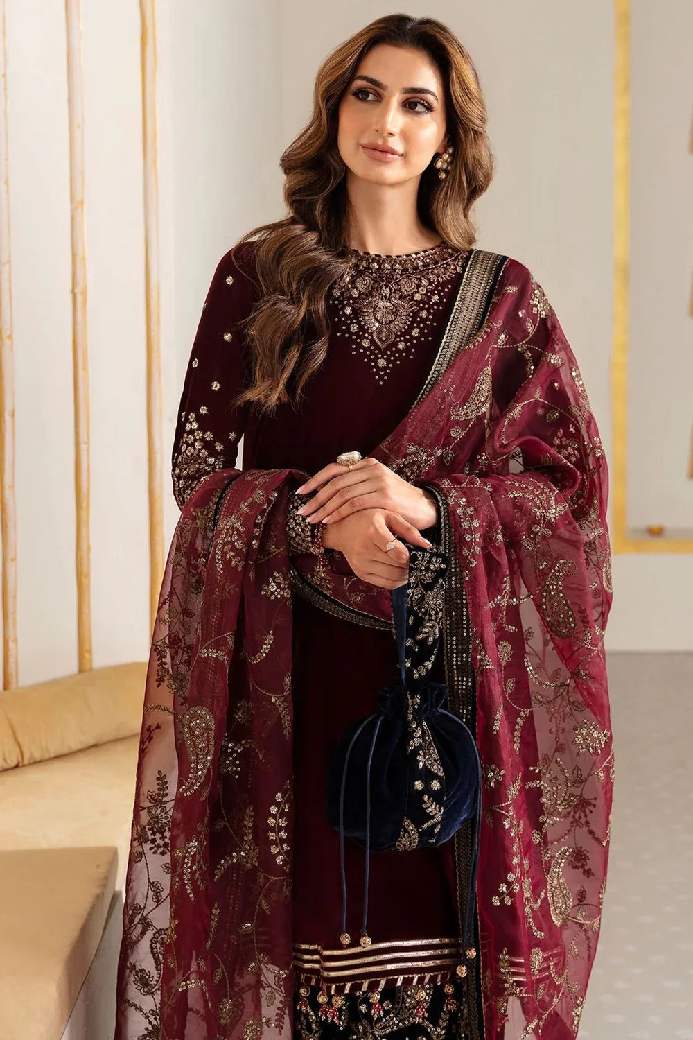 3 Piece - Organza Full Heavy Embroidered Suit with Heavy Embroidered Organza Dupatta with Chiffon Border (Unstitched)