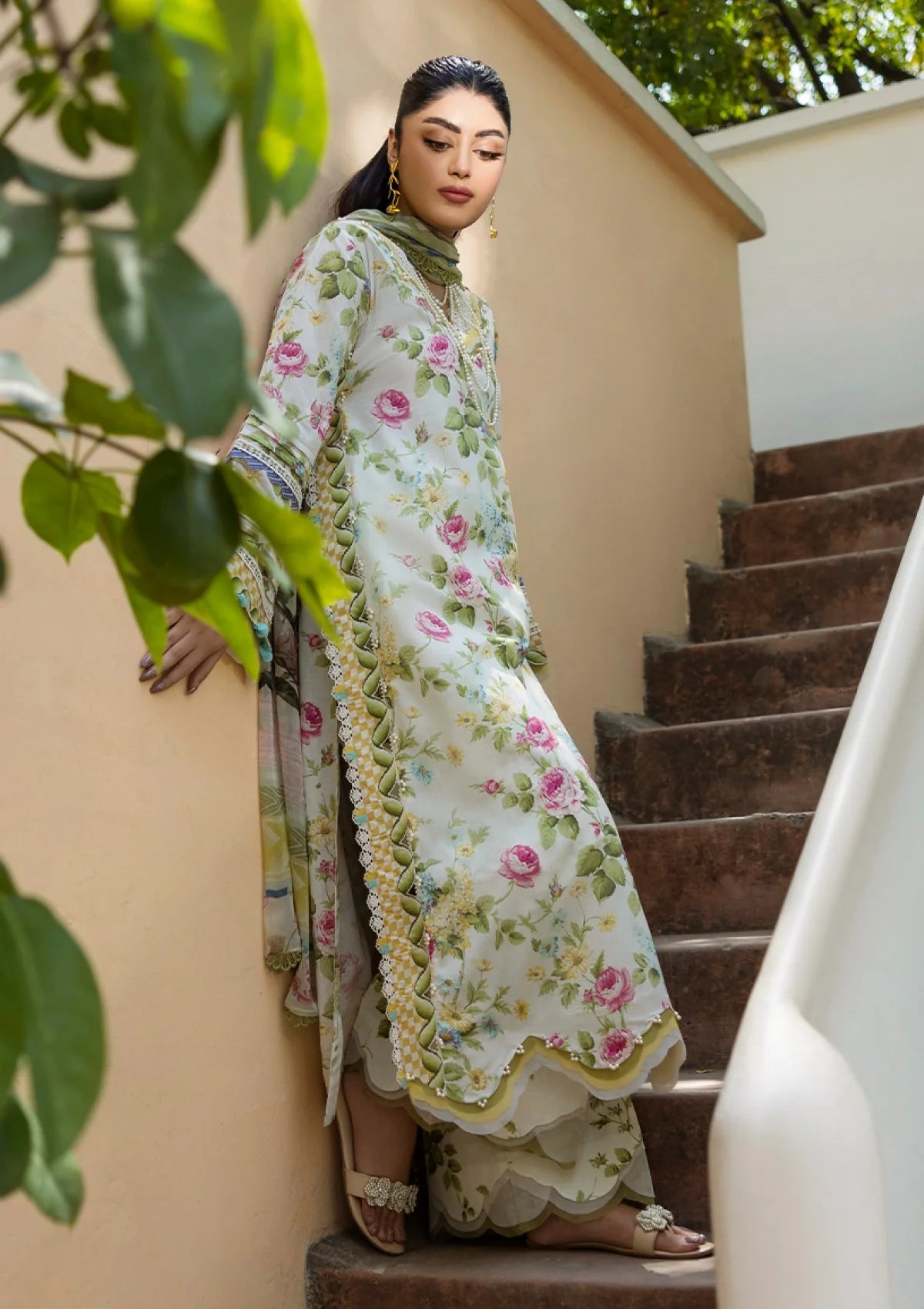 3 Piece - Linen Digital Bandoria Printed Suit with Linen Digital Bandoria Printed Dupatta (Unstitched)