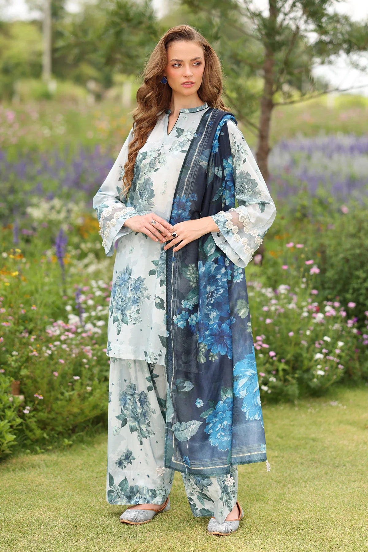 3 Piece - Baroque Khaddar Embroidered Suit with Digital Printed Khaddar Shawl (Unstitched)