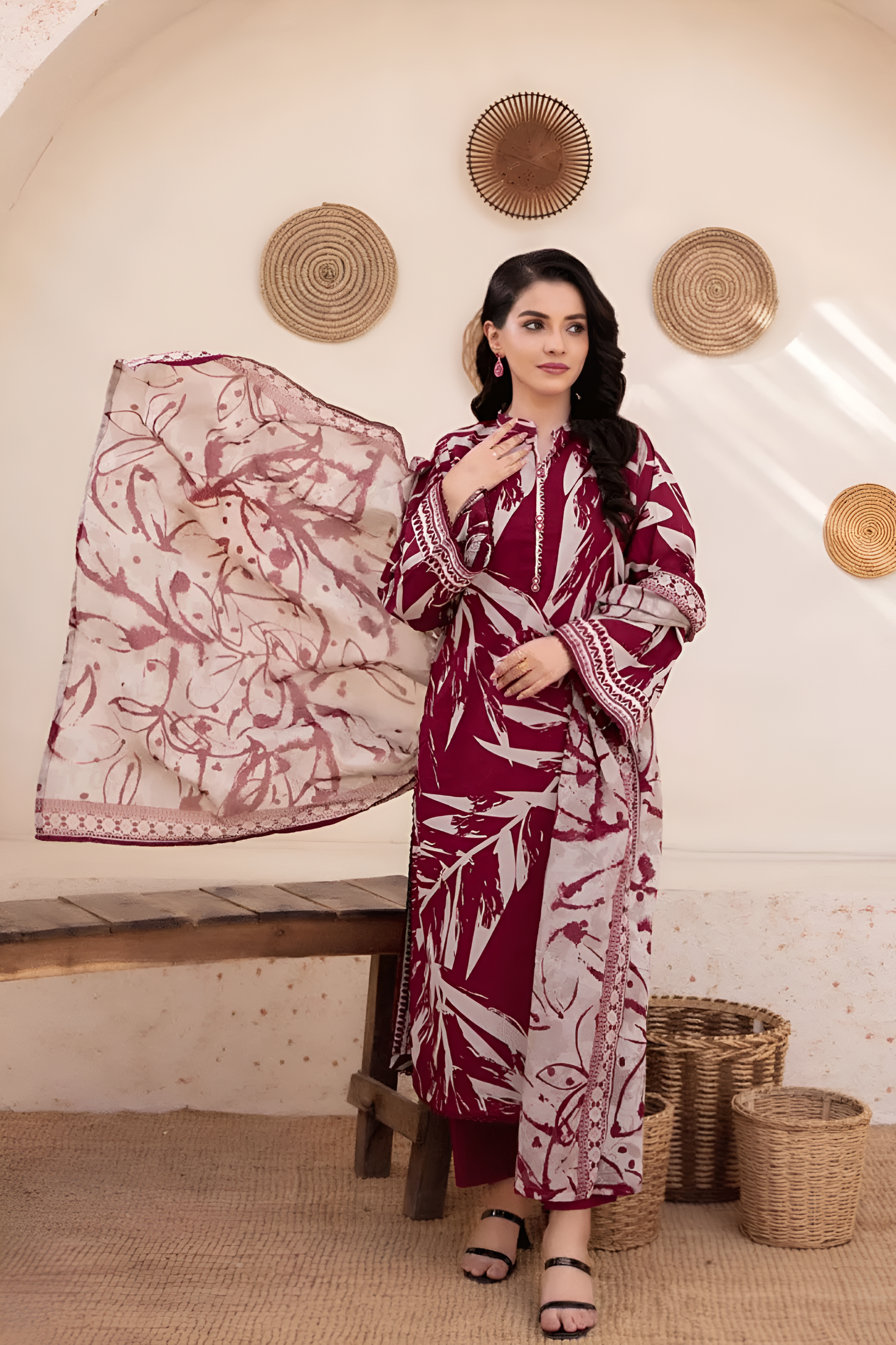 3 Piece - Baroque BanaDora Printed Linen Suit with Linen Duppatta (Unstitched)