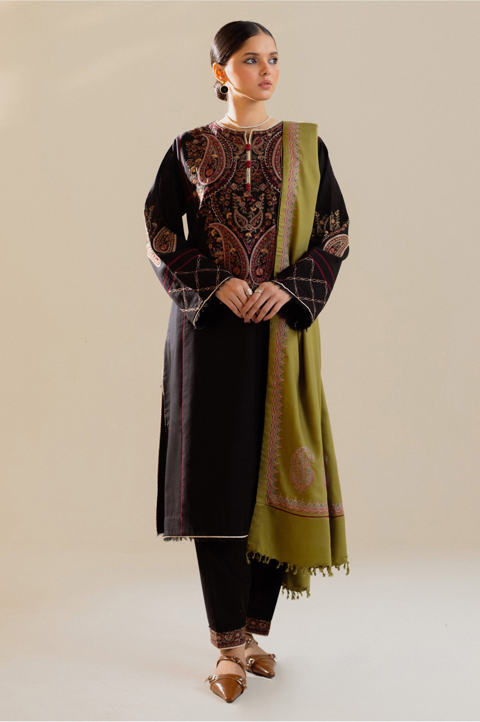 3 Piece - Zara Shahjhan Dhanak Embroidered Suit with Printed Woolen Shawl (Unstitched)