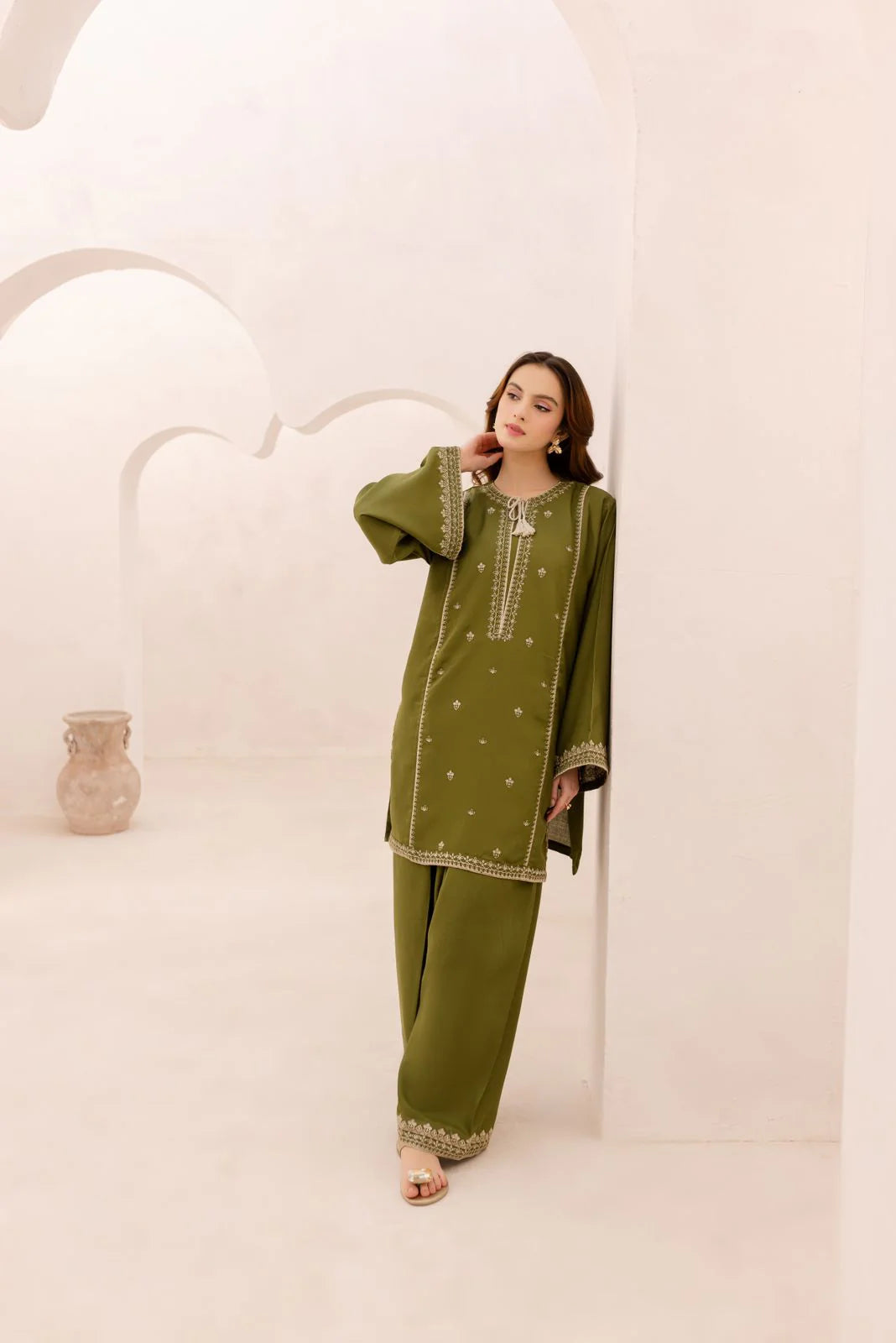 2 Piece - Dhanak Full Heavy Embroidered Suit with Plain Dyed Trouser (Unstitched)