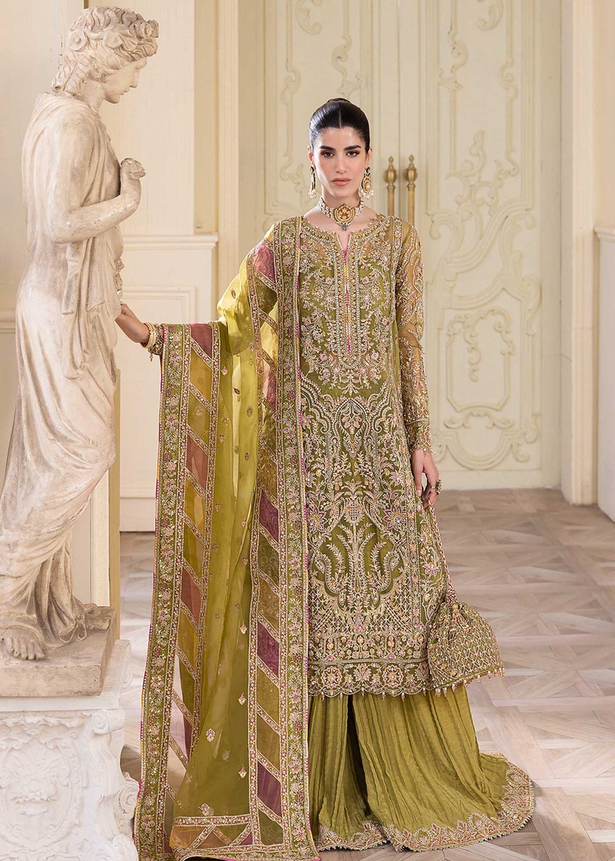 3 Piece - Organza Full Heavy Embroidered Suit with Embroidered  Organza Dupatta (Unstitched)