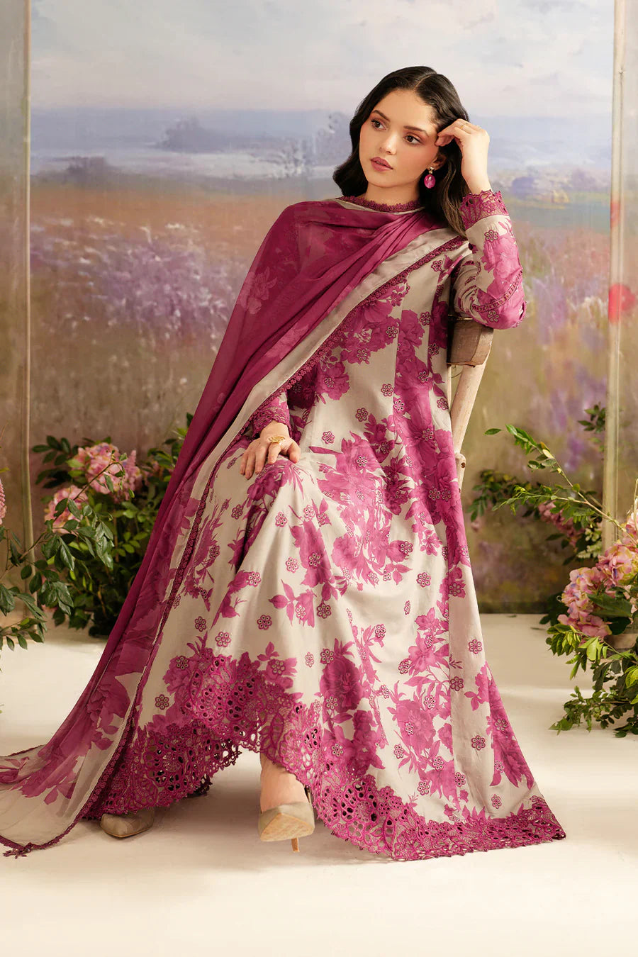 3 Piece - Khaddar Digital Printed Suit with Digital Printed Khaddar Dupatta (Unstitched)