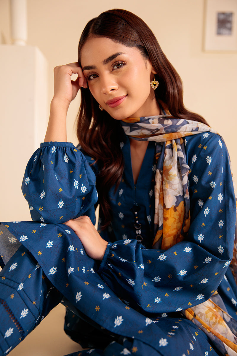 3 Piece - Khaddar Digital Printed Suit with Digital Printed Khaddar Dupatta (Unstitched)