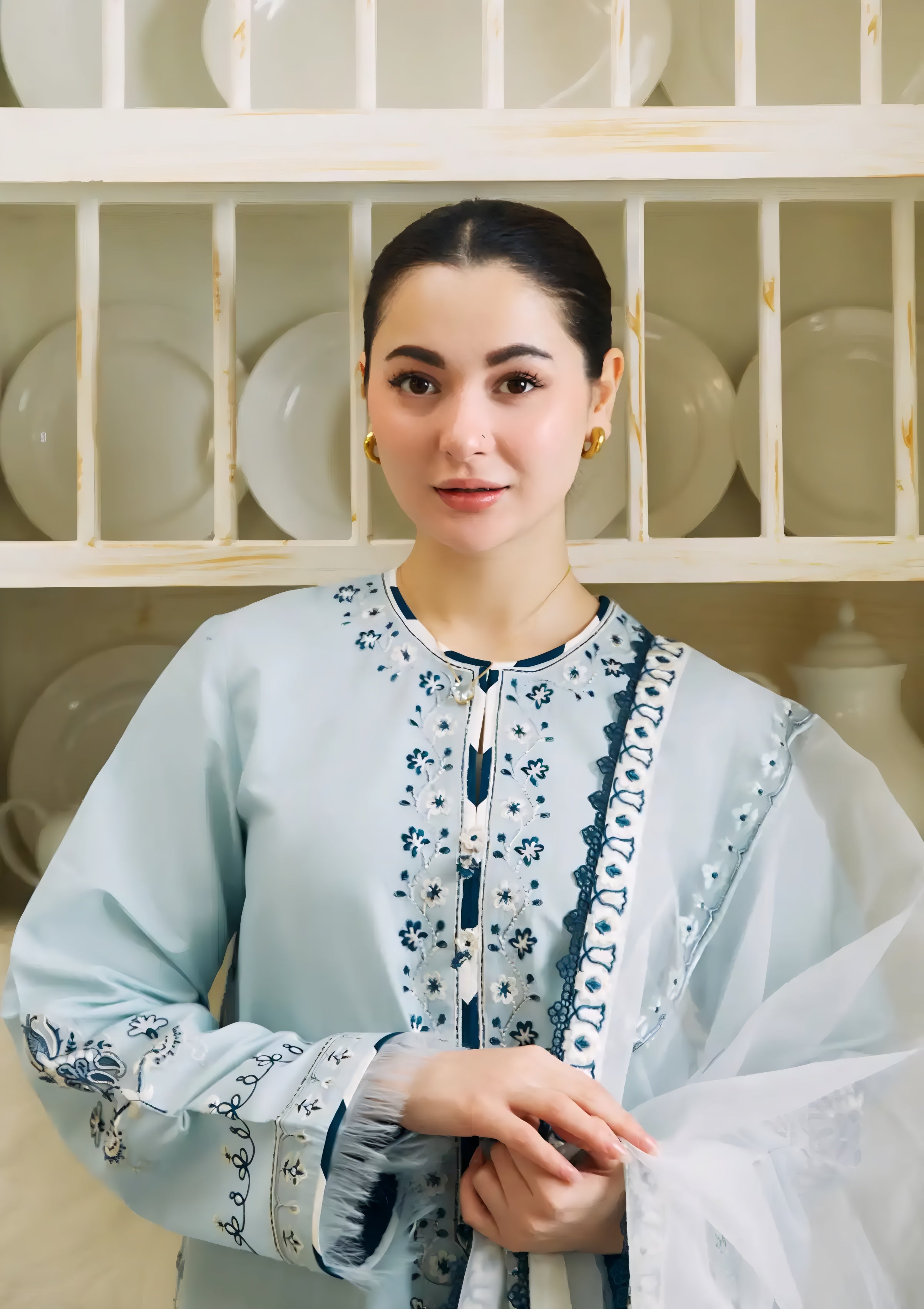 3 Piece - Zara Shahjahan Lawn Embroidered Suit with Organza Duppatta (Unstitched)