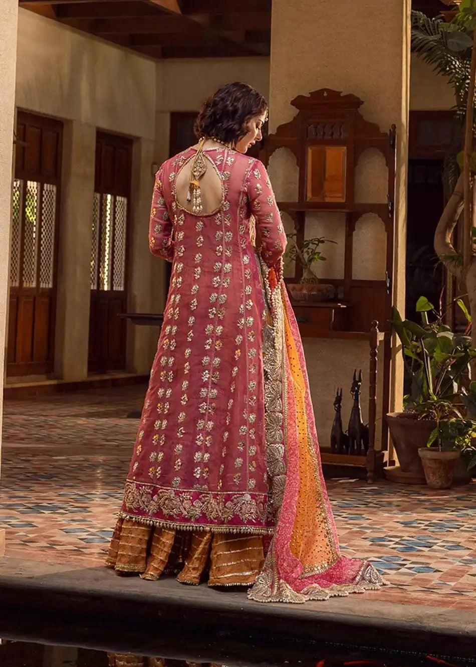 3 Piece - Chiffon Full Heavy Embroidered Suit with Organza Dupatta with Chiffon Border (Unstitched)