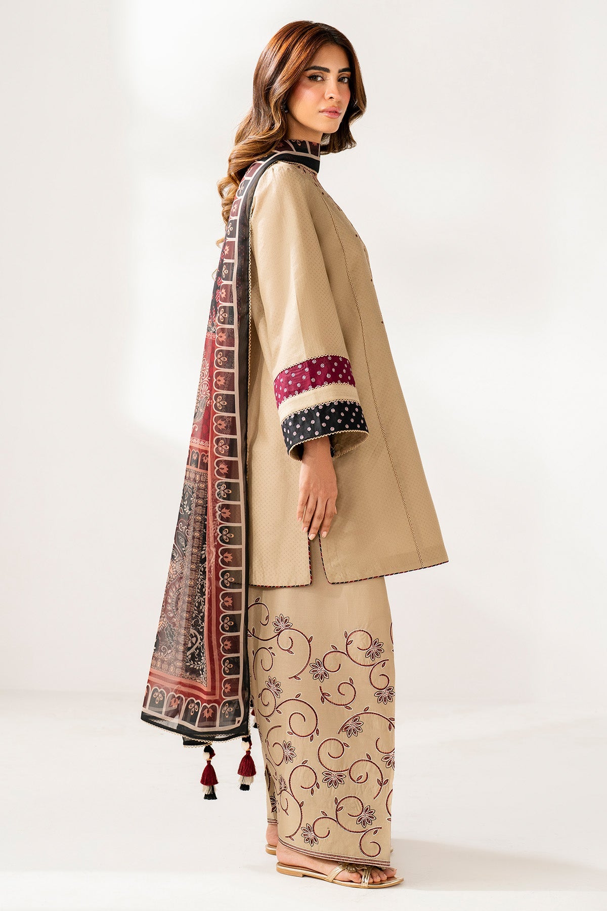 3 Piece - Jazmin Dhanak Embroidered Suit with Digital Printed Wool Shawl (Unstitched)