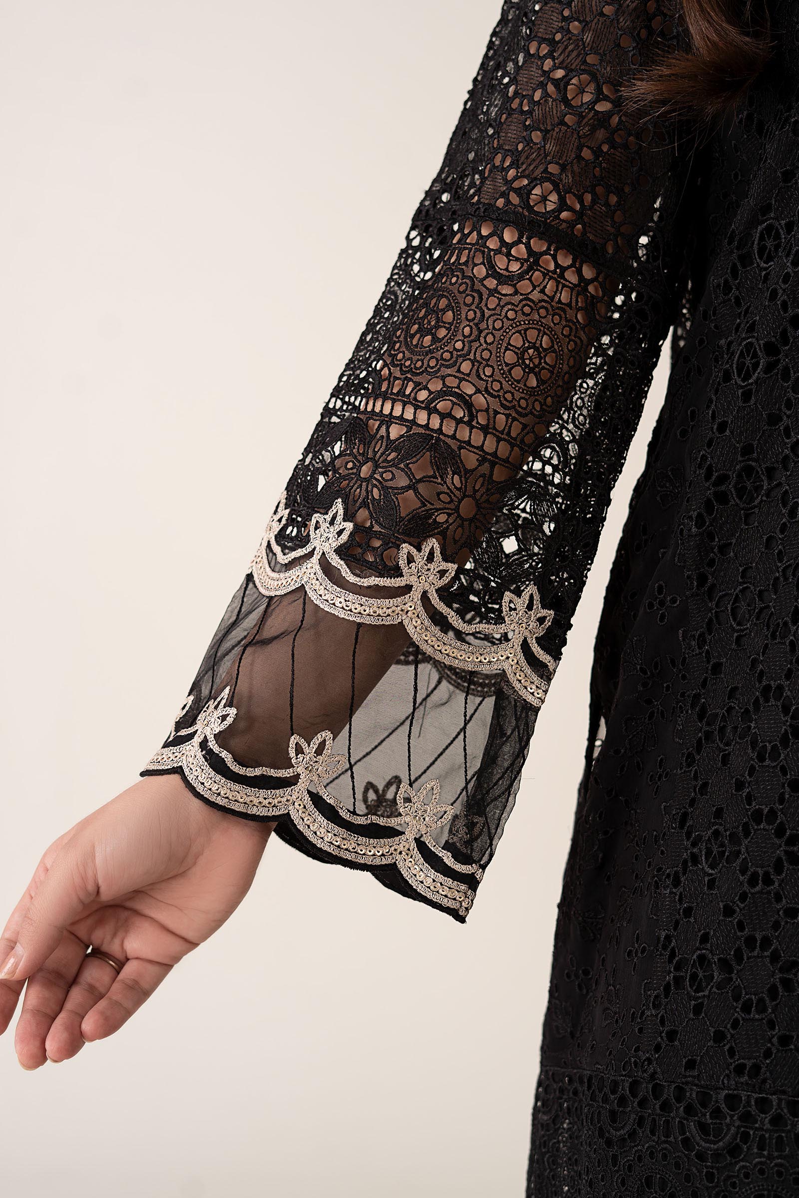 3 Piece - Dhanak Embroidered Suit with Digital Printed Wool Shawl (Unstitched)