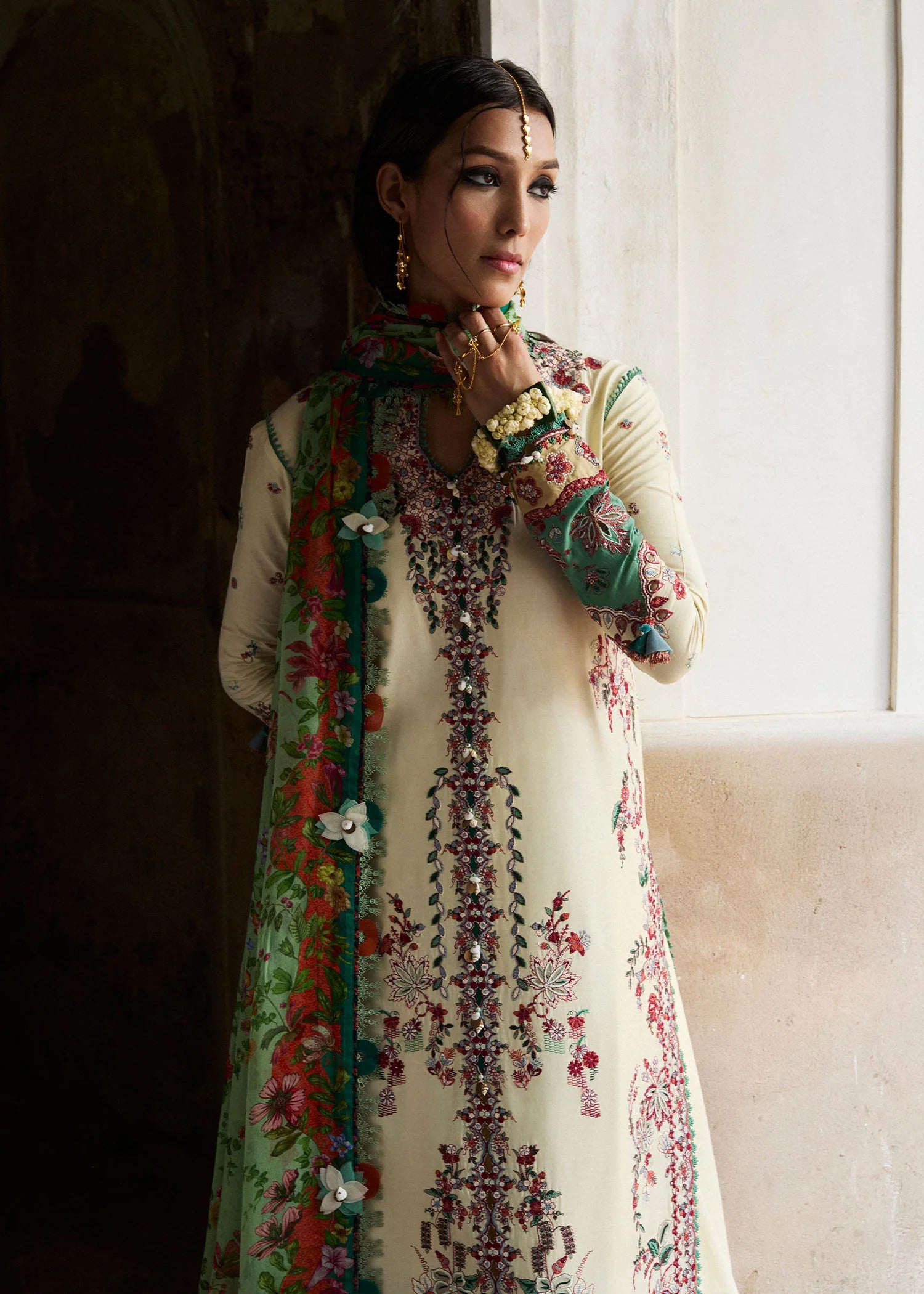 3 Piece - Hussain Rehar Dhanak Full Heavy Embroidered Suit with Digital Printed Wool Shawl (Unstitched)