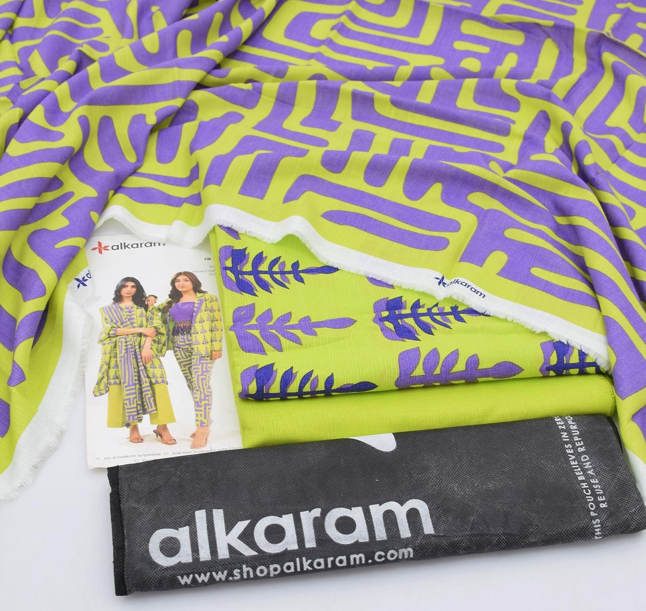 3 Piece - AlKaram Khaddar Printed Suit with Digital Printed Khaddar Dupatta (Unstitched)