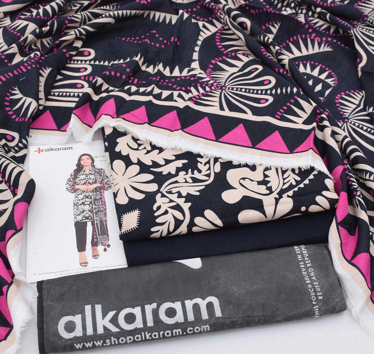 3 Piece - AlKaram Khaddar Printed Suit with Digital Printed Khaddar Dupatta (Unstitched)