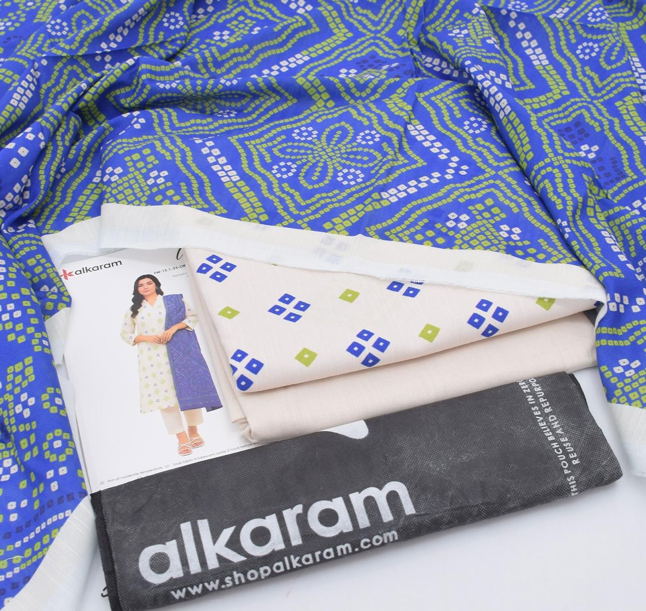 3 Piece - AlKaram Khaddar Printed Suit with Digital Printed Khaddar Dupatta (Unstitched)