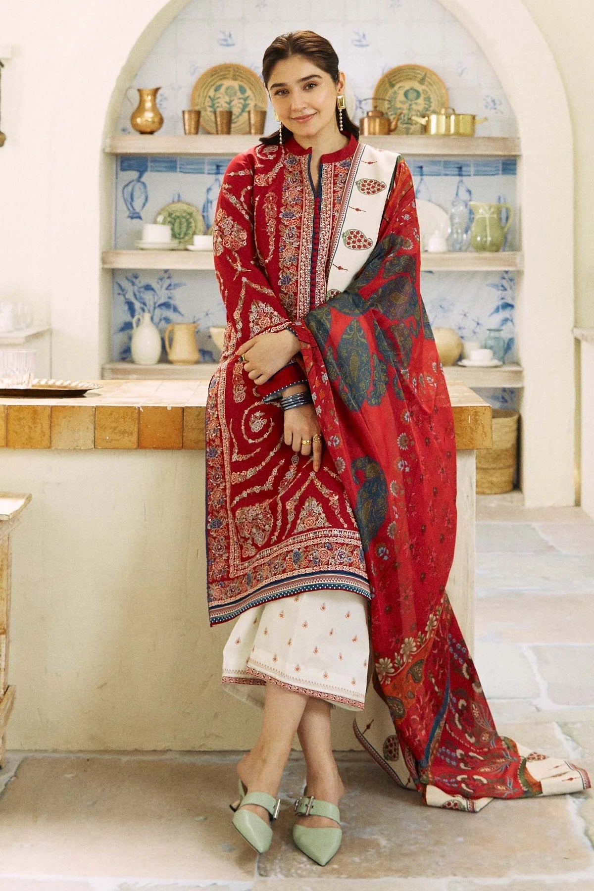 3 Piece - Zara Shahjahan Dhanak Full Heavy Embroidered Suit with Twill Printed Shawl (Unstitched)
