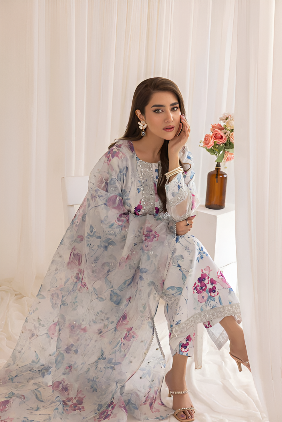 3 Piece - Baroque BanaDora Printed Linen Suit with Linen Duppatta (Unstitched)