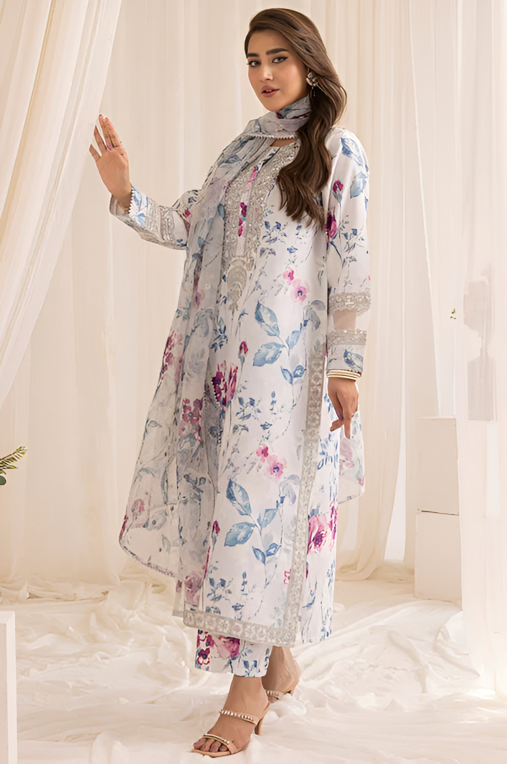 3 Piece - Baroque BanaDora Printed Linen Suit with Linen Duppatta (Unstitched)