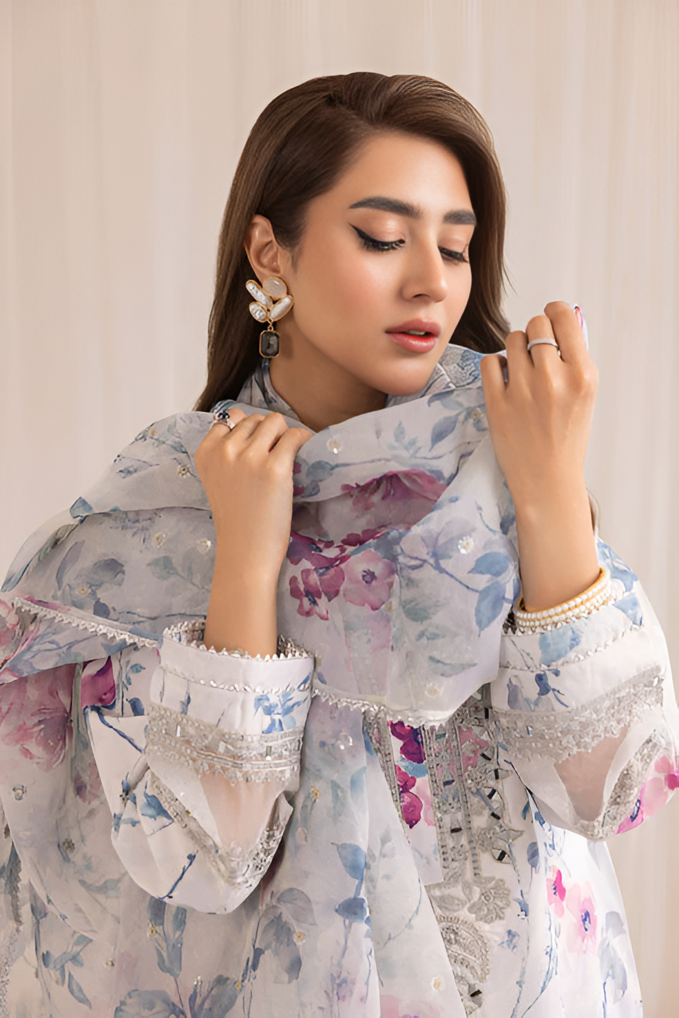3 Piece - Baroque BanaDora Printed Linen Suit with Linen Duppatta (Unstitched)