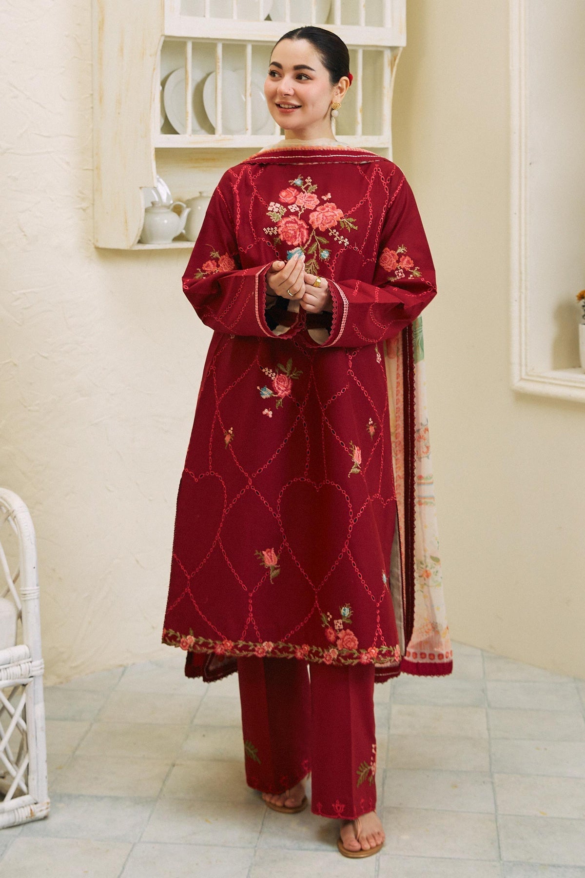 3 Piece - Zara Shahjahan Lawn Embroidered Suit with Printed Organza Duppatta (Unstitched)