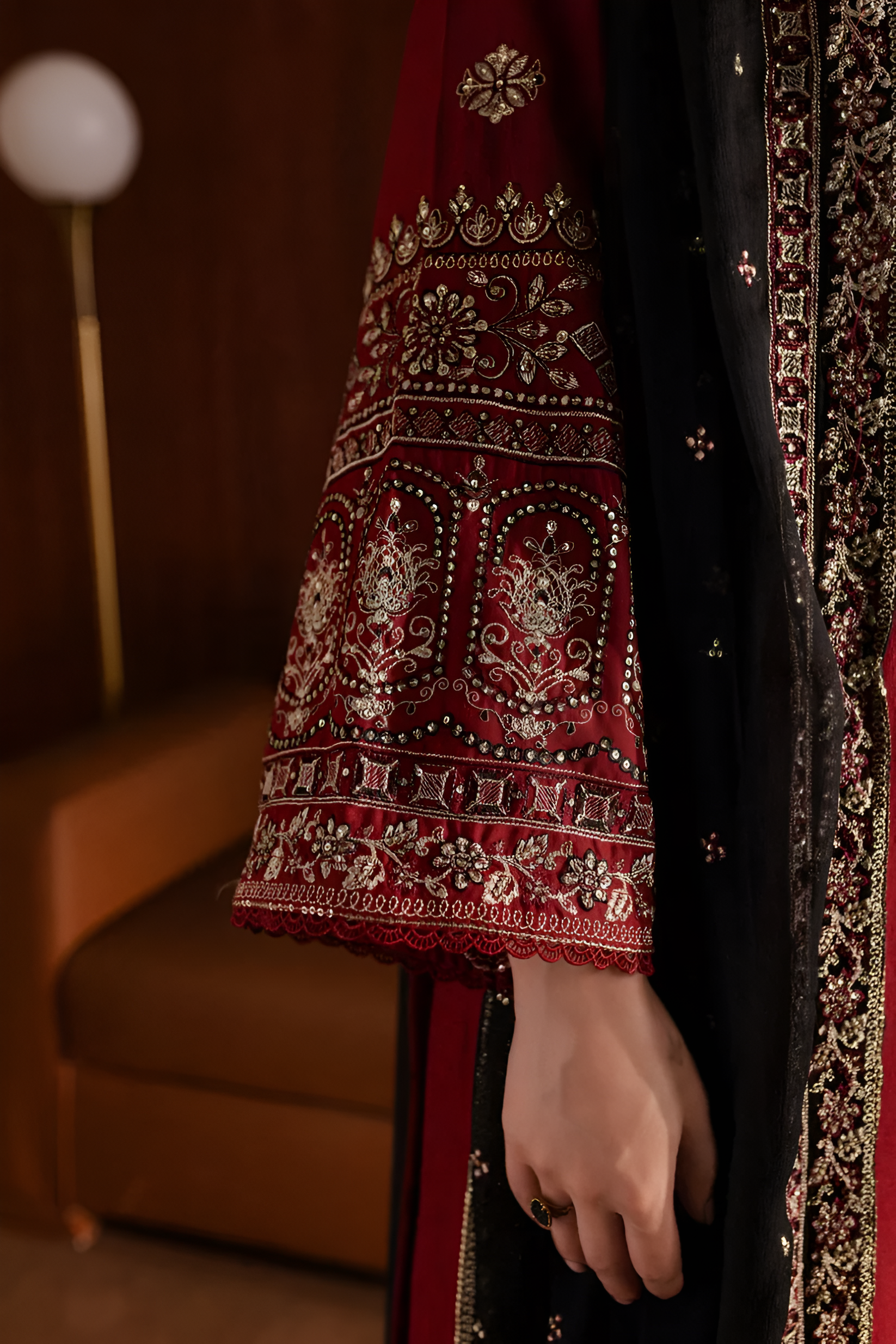 3 Piece - Dhanak Embroidered Suit with Dhank Embroidered Shawl (Unstitched)