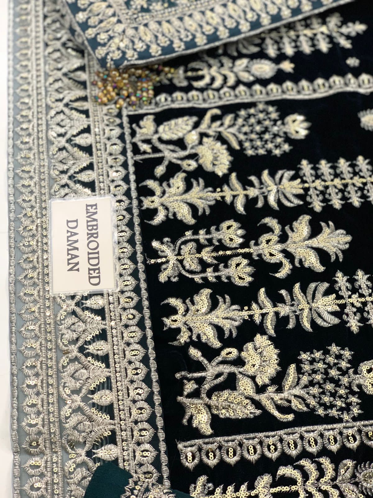 3 Piece - Jazmin Velvet Full Heavy Embroidered Suit with Embroidered Organza Duppatta (Unstitched)