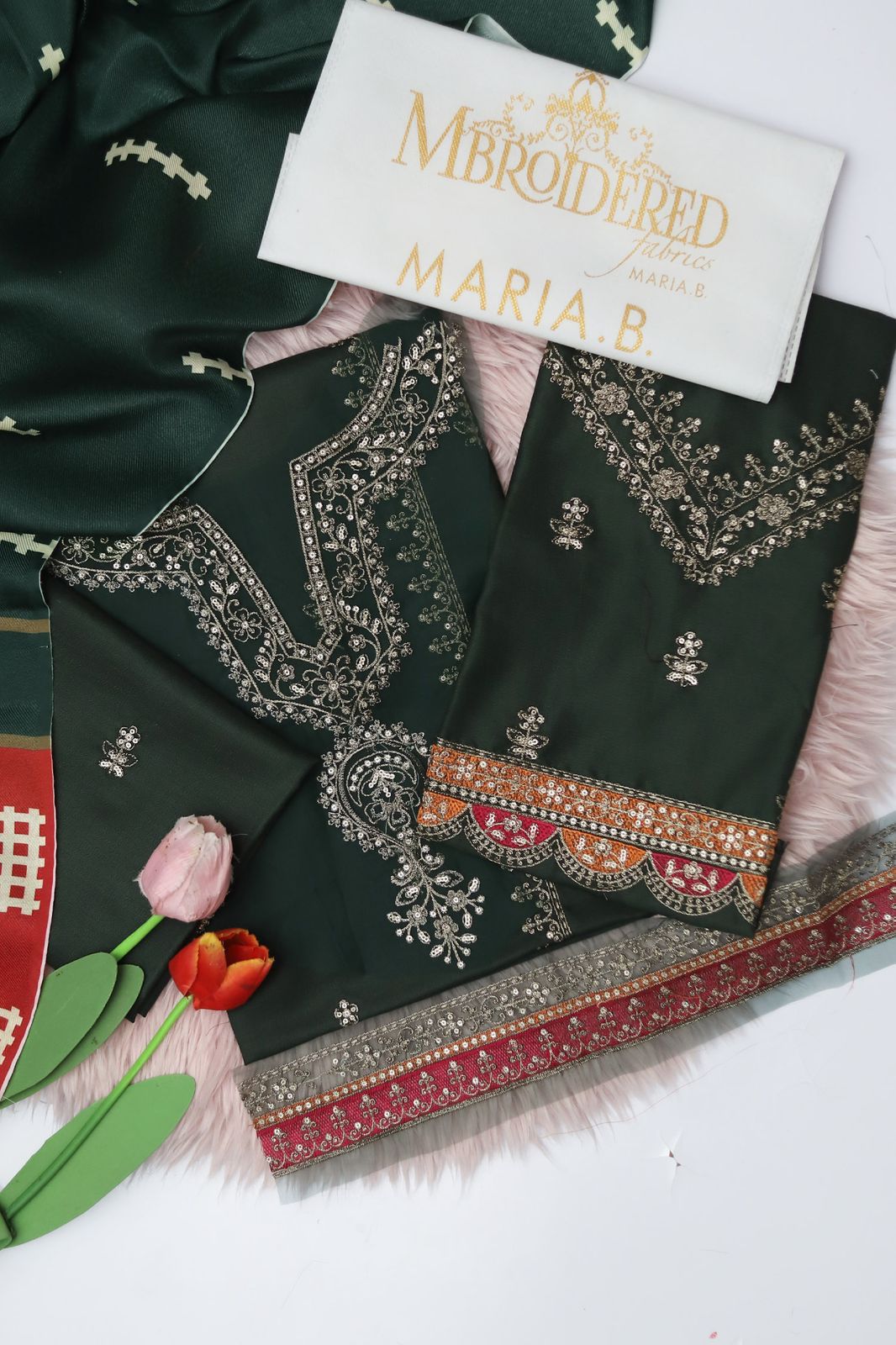 3 Piece - Maria B Dhanak Full Heavy Embroidered Suit with Digital Printed Wool Shawl (Unstitched)