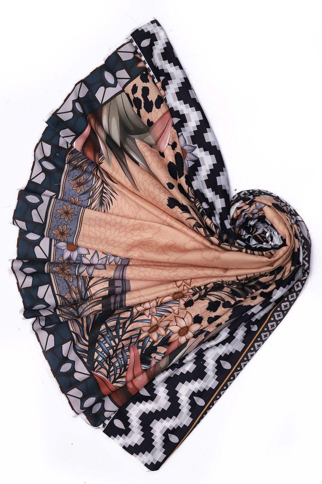 3 Piece - Maria B Dhanak Full Heavy Embroidered Suit with Digital Printed Wool Shawl (Unstitched)