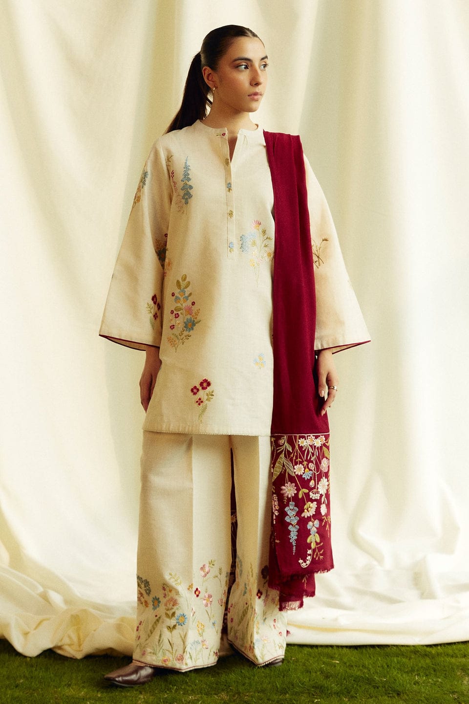 3 Piece - Dhanak Embroidered Suit with Digital Printed Twill Pashmina Wool Shawl (Unstitched)