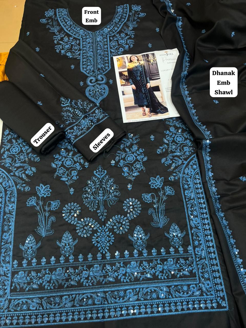 3 Piece - Asmin Jofa Dhanak Embroidered Suit with Dhanak Embroidered Shawl (Unstitched)