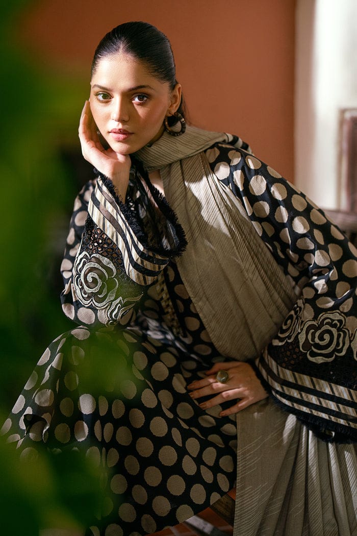 3 Piece - Baroque Printed Lawn Suit with Lawn Duppatta (Unstitched)
