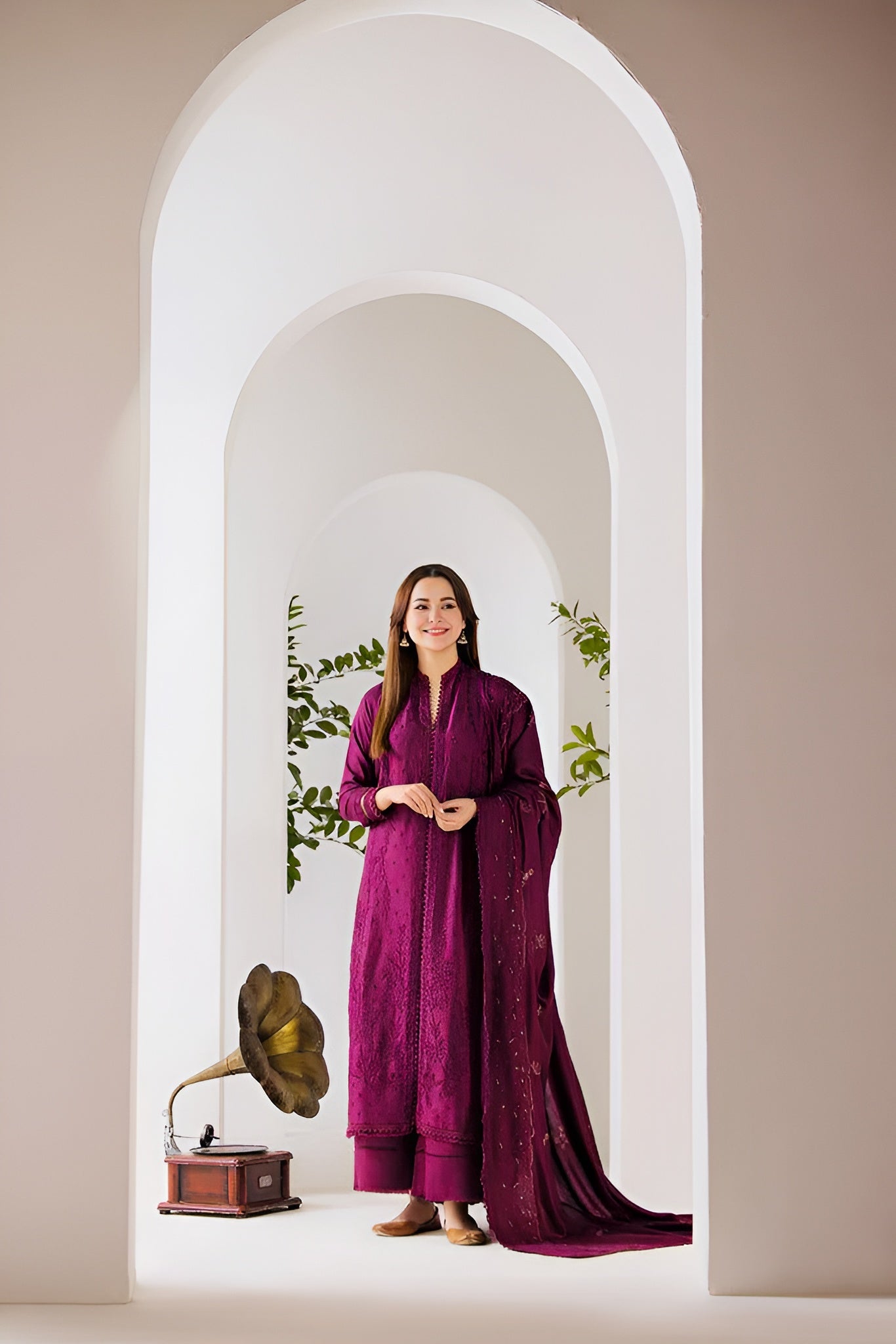 3 Piece - Dhanak Embroidered Suit with Dhanak Embroidered Shawl (Unstitched)