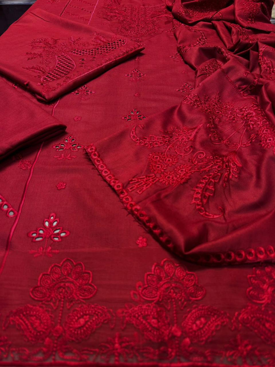 3 Piece - Dhanak Embroidered Suit with Dhanak Embroidered Shawl (Unstitched)