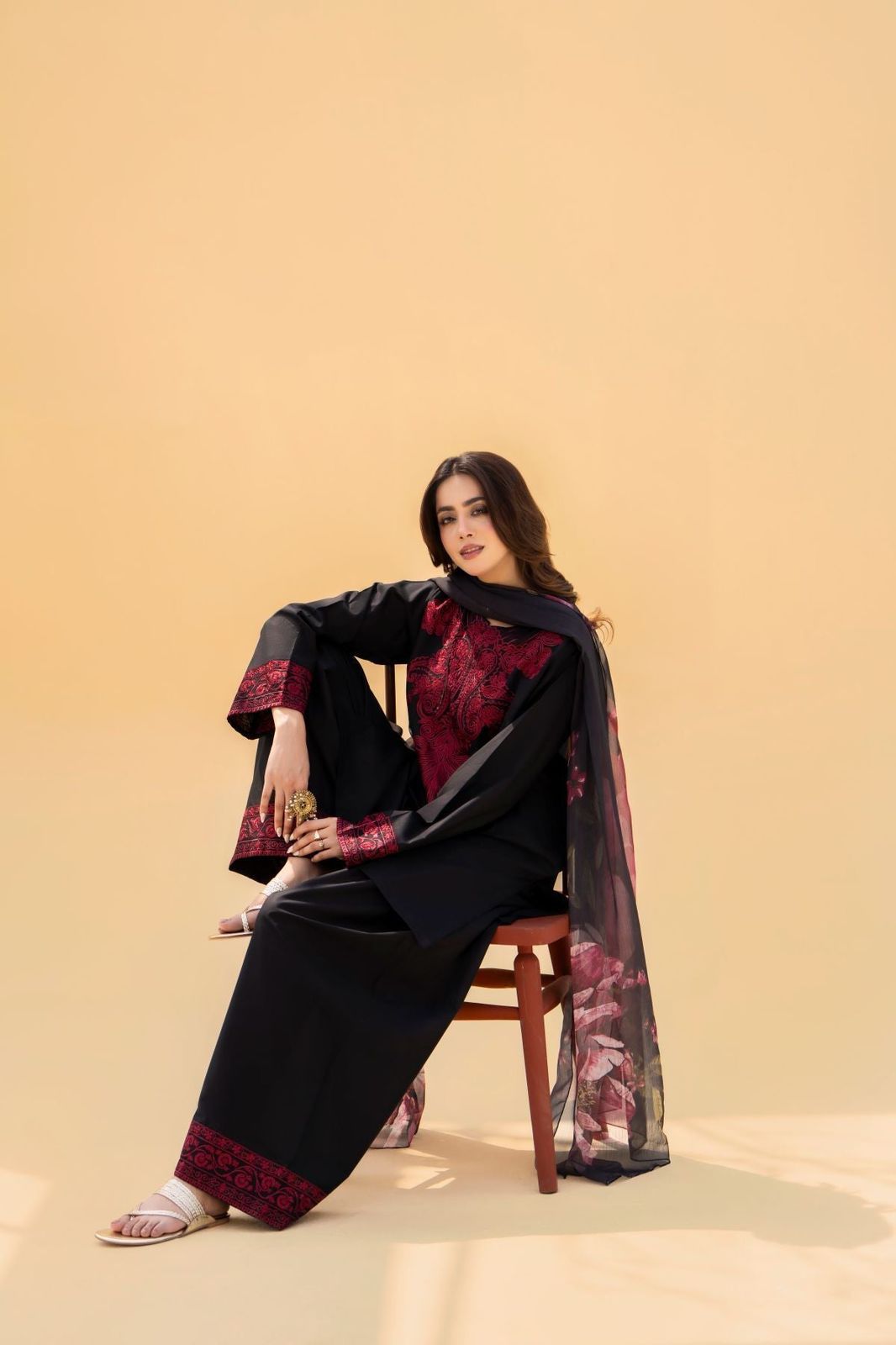 3 Piece - Laam Dhanak Embroidered Suit with Dhanak Digital Printed Dupatta (Unstitched)