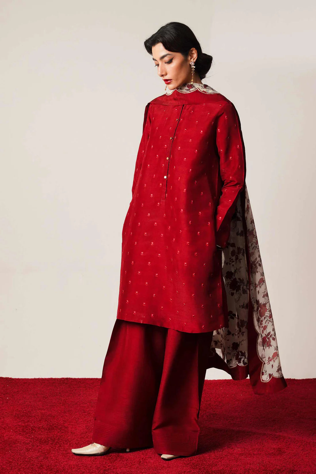 3 Piece - Zara Shahjahan Dhanak Embroidered Suit with Digital Printed Pashmina Shawl (Unstitched)