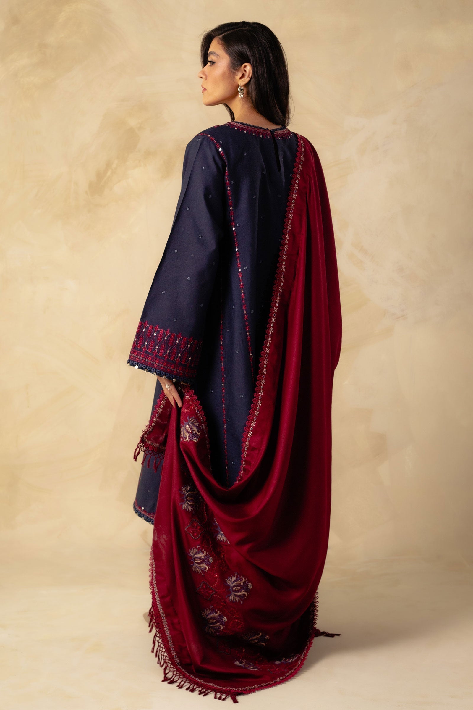 3 Piece - Dhanak Embroidered Suit with Dhanak Heavy Luxury Embroidered Shawl (Unstitched)