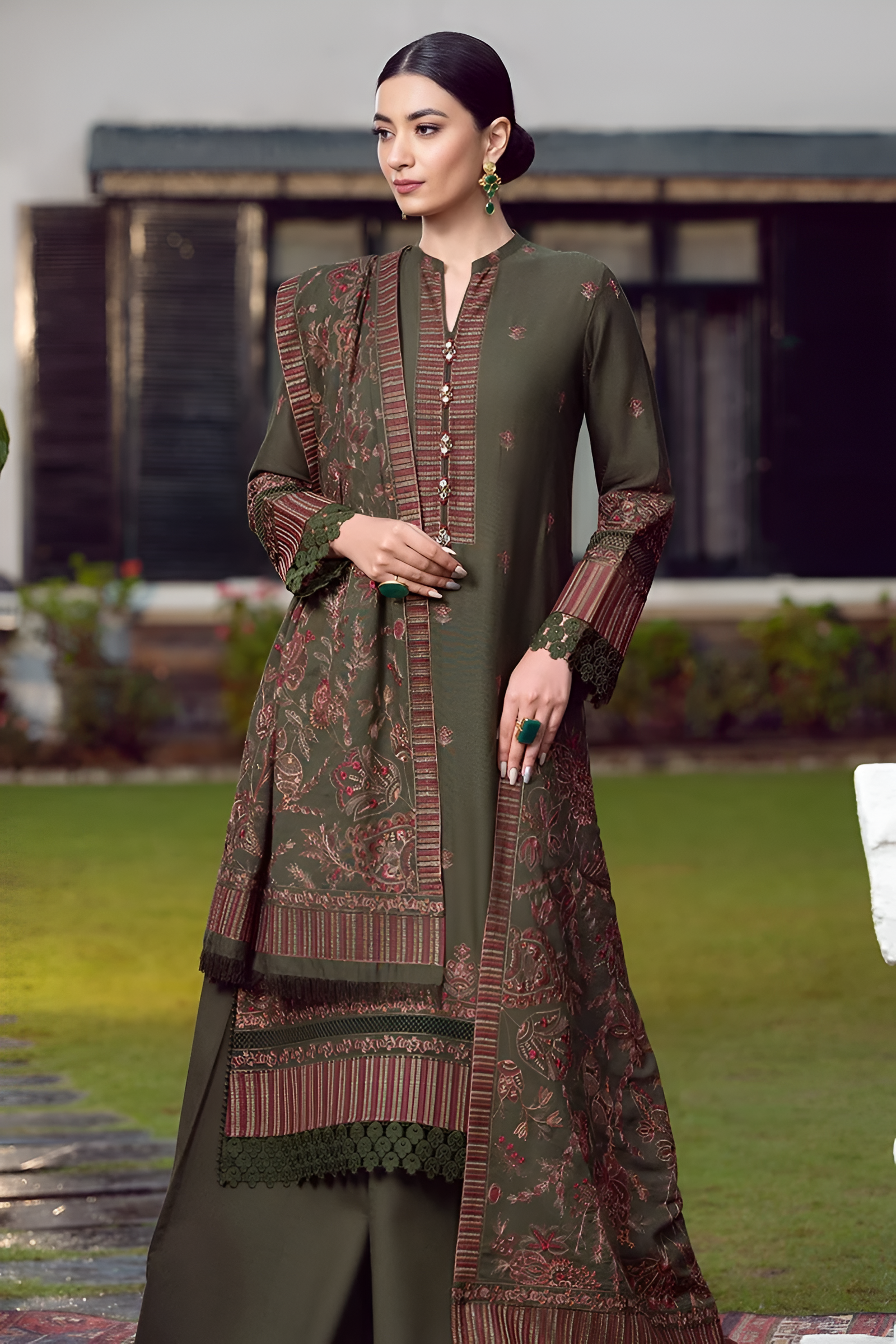 3 Piece - Dhanak Embroidered Suit with Dhanak Embroidered Shawl (Unstitched)
