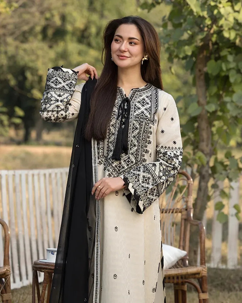 3 Piece - Dhanak Embroidered Suit with Dhanak Heavy Embroidered Dupatta (Unstitched)