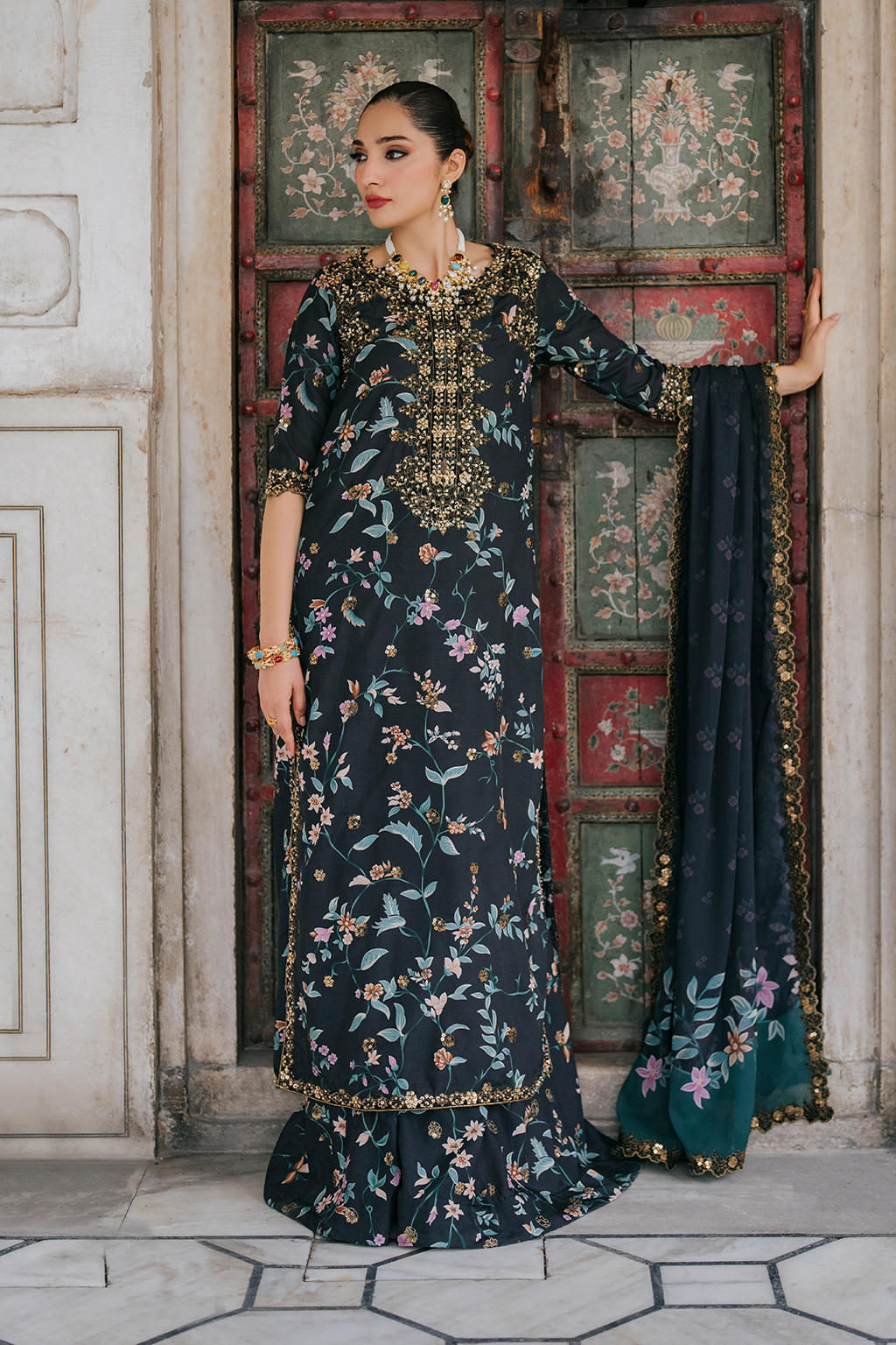 3 Piece - Iznik Linen Embroidered Suit with Embroidered Digital Printed Dupatta (Unstitched)