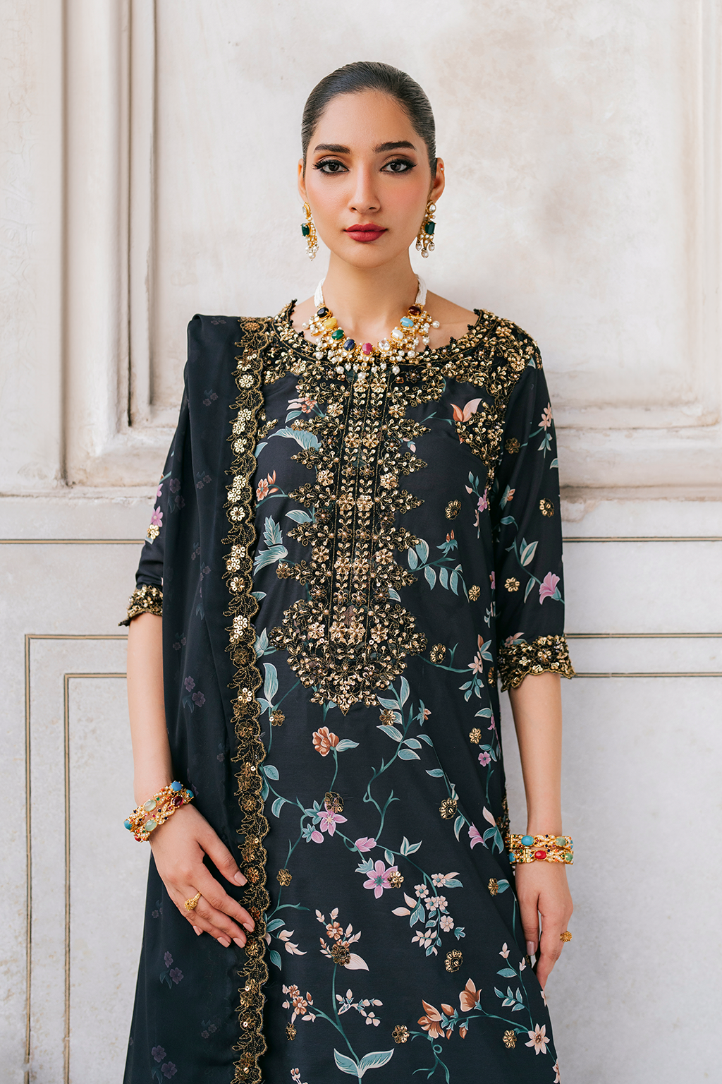 3 Piece - Iznik Linen Embroidered Suit with Embroidered Digital Printed Dupatta (Unstitched)